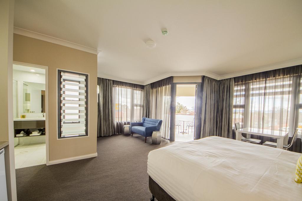 Club Cowra Motel Room photo