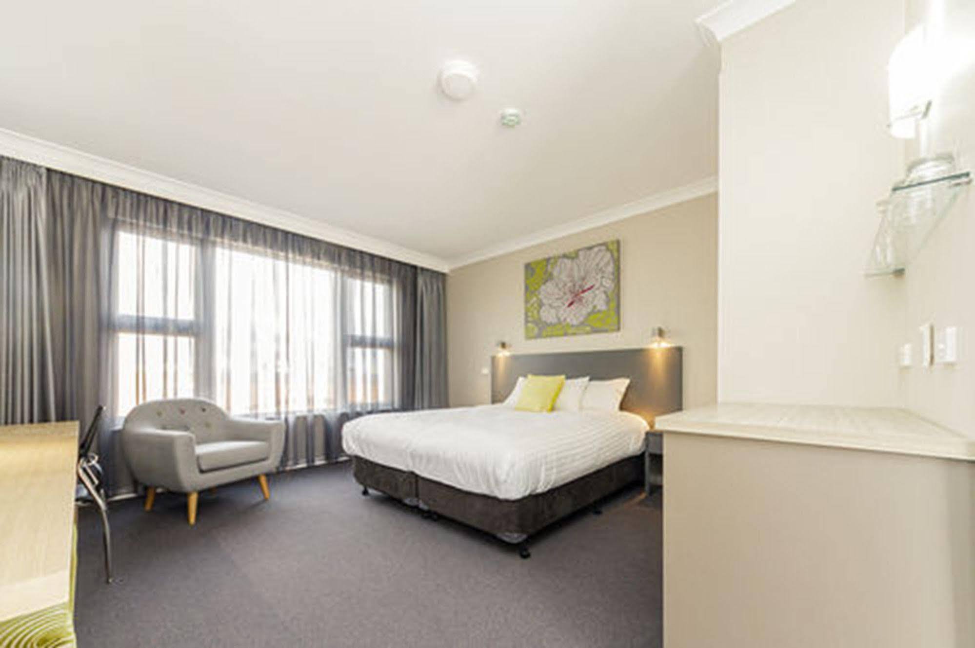 Club Cowra Motel Exterior photo